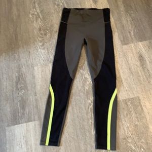 ATHLETA leggings size XS like New